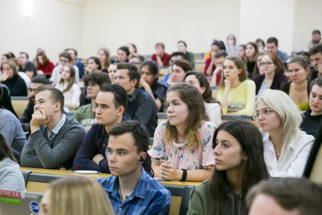 Вышка решила, как будут выставляться оценки со следующего учебного года Иллюстрация к новости: Вышка решила, как будут выставляться оценки со следующего учебного года