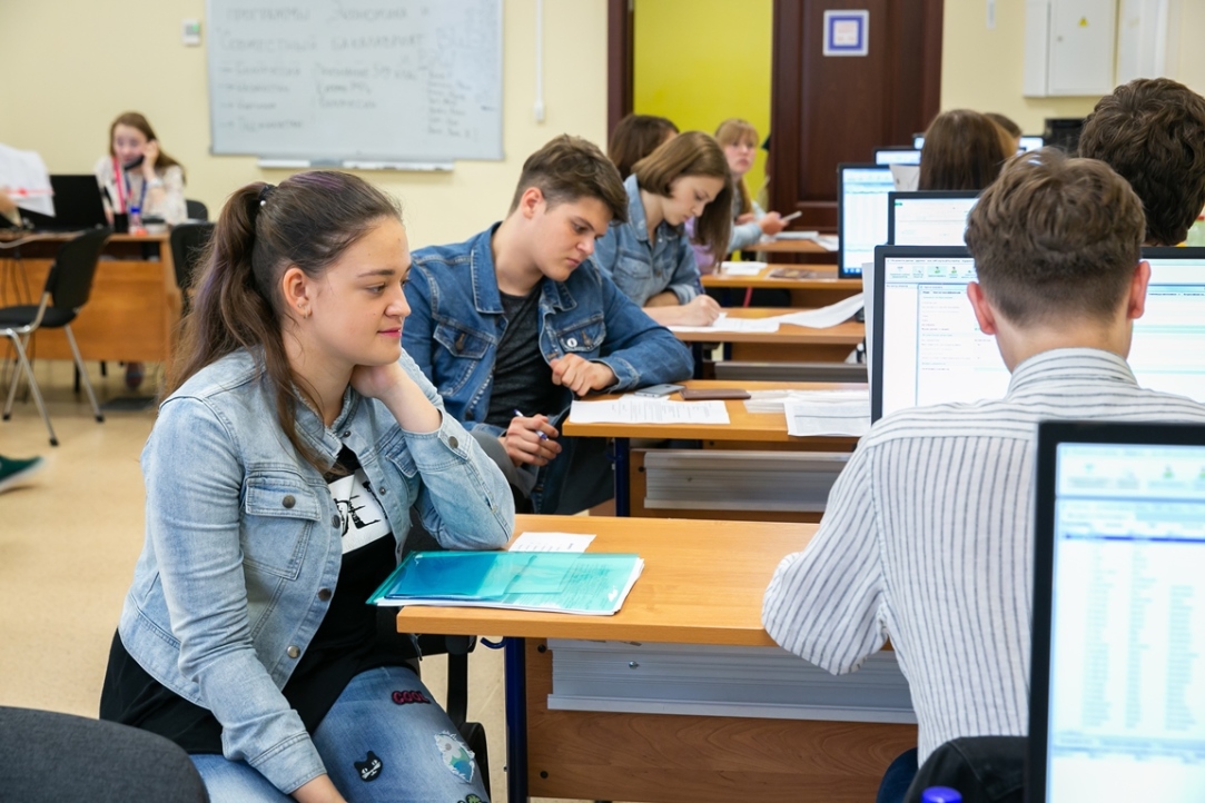 Утверждены скидки для поступающих в бакалавриат ВШЭ Иллюстрация к новости: Утверждены скидки для поступающих в бакалавриат ВШЭ