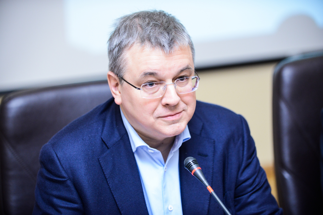 Ректор Вышки Ярослав Кузьминов поздравил российских выпускников Иллюстрация к новости: Ректор Вышки Ярослав Кузьминов поздравил российских выпускников