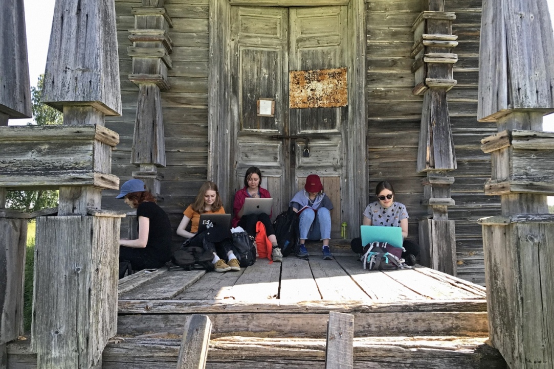 Testing Satellite Communication and Preserving Northern Culture: New Expeditions of ‘Rediscovering Russia’ Illustration for news: Testing Satellite Communication and Preserving Northern Culture: New Expeditions of ‘Rediscovering Russia’