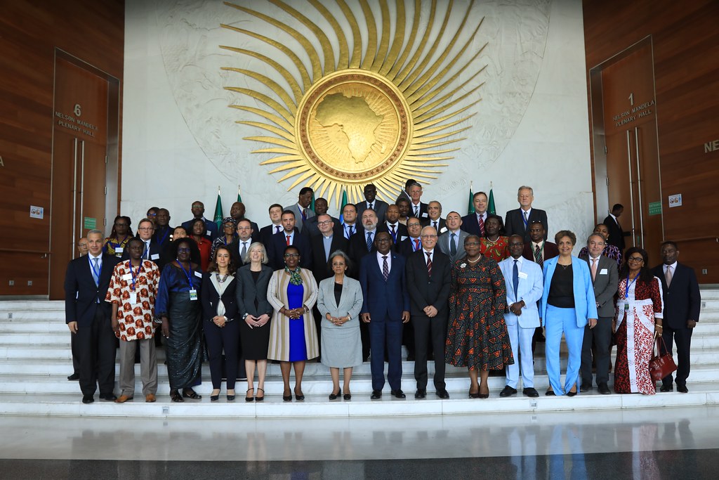 HSE Experts Help to Implement Science and Technology Foresight in Africa Illustration for news: HSE Experts Help to Implement Science and Technology Foresight in Africa