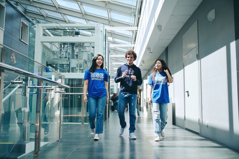 HSE Continues Admission for International Applicants Illustration for news: HSE Continues Admission for International Applicants