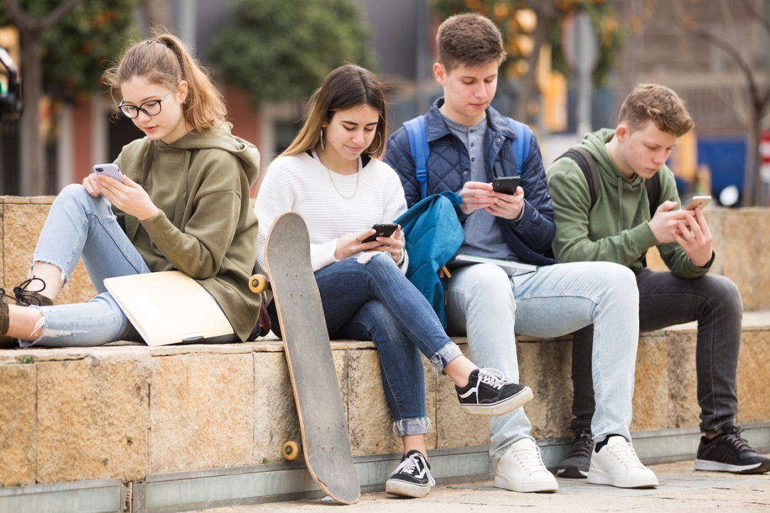 Stuck in the Net: How Much Time Children Spend Online Illustration for news: Stuck in the Net: How Much Time Children Spend Online