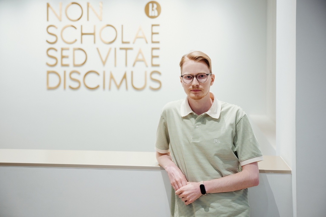 «Если я хорошо делаю свою работу, это помогает людям с ментальной инвалидностью и их семьям» Иллюстрация к новости: «Если я хорошо делаю свою работу, это помогает людям с ментальной инвалидностью и их семьям»